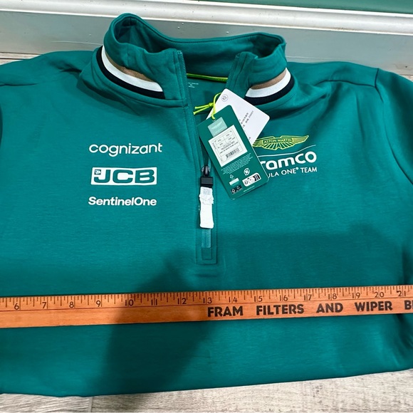 Green Performance Jacket - Picture 11 of 14